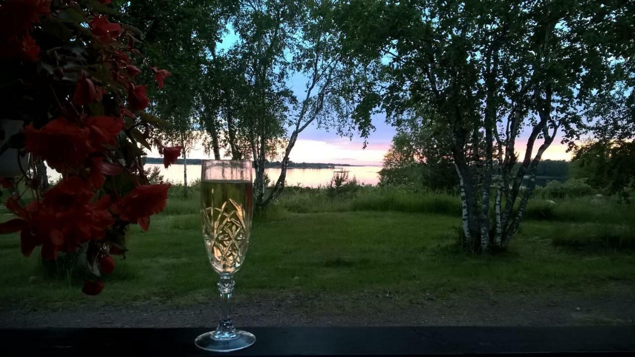 Kumlinge Stugor Buitenkant foto